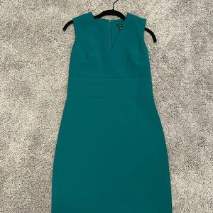 Ann Taylor Sheath Dress size 0p